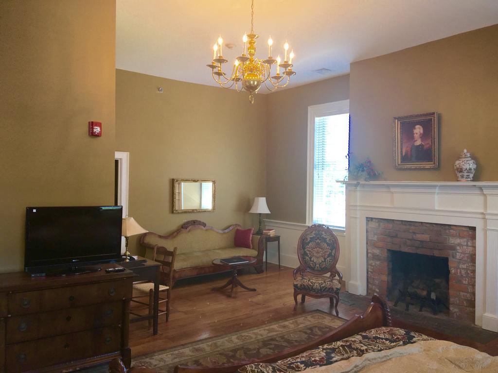 Hale Springs Inn Rogersville Extérieur photo